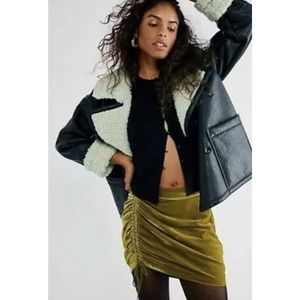 Free People Skirt Women Sz 10 Olive Green Vivienne Velvet Mini Ruched Short $68